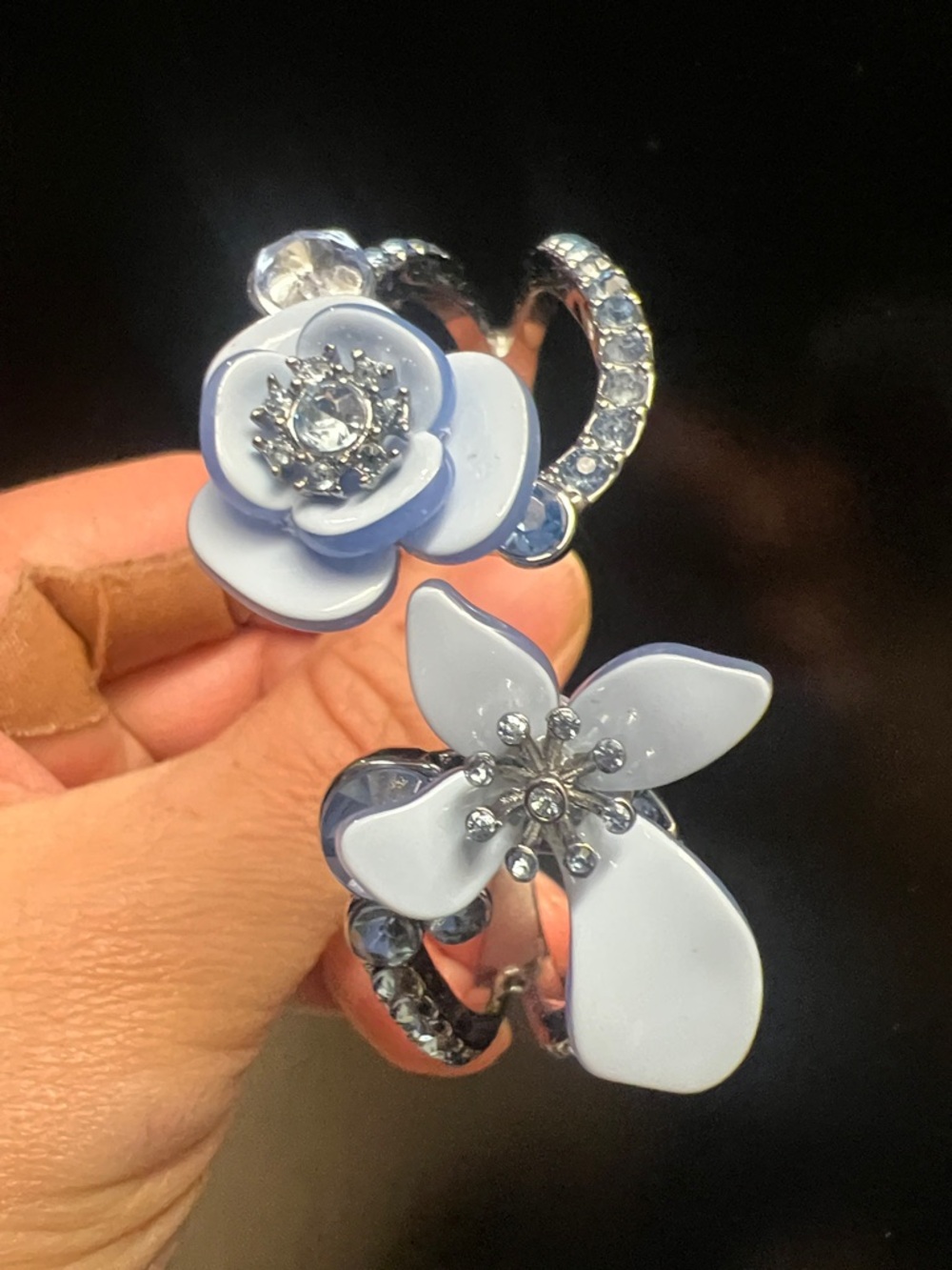 Simply Vera Vera Wang Pale Blue Floral bracelet